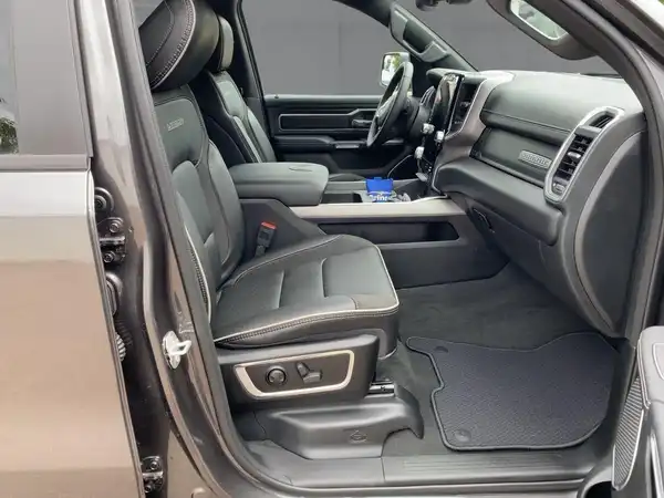 DODGE RAM 1500 (11/15)