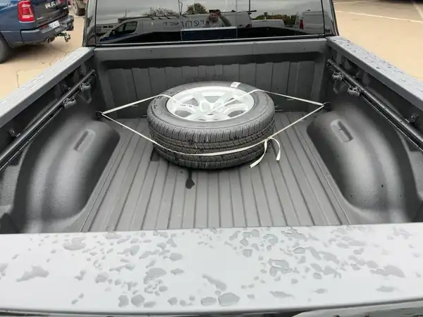 DODGE RAM 1500 LARAMIE NIGHT (13/15)