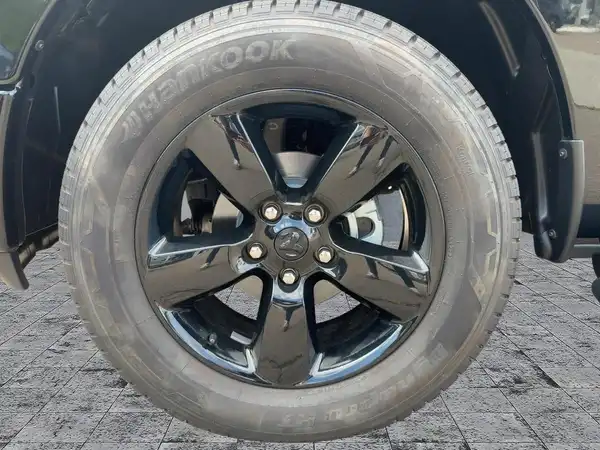 DODGE RAM 1500 (7/15)