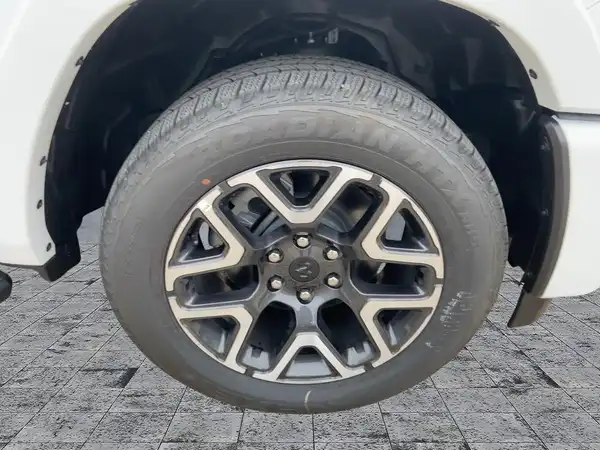 DODGE RAM 1500 (7/15)