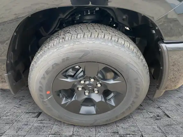 DODGE RAM 1500 TRADESMAN (7/15)