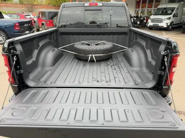 DODGE RAM 1500 TRADESMAN (11/14)
