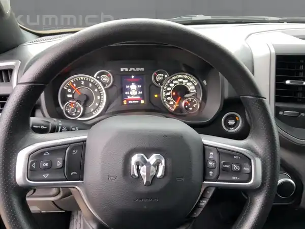 DODGE RAM 1500 TRADESMAN (9/15)