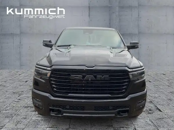 DODGE RAM 1500 LARAMIE NIGHT (2/15)