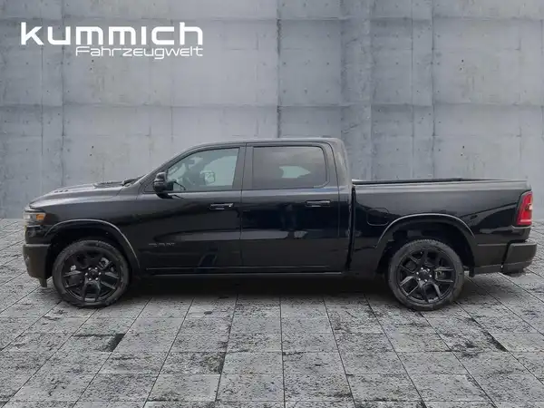 DODGE RAM 1500 LARAMIE NIGHT (6/15)