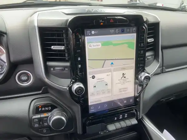 DODGE RAM 1500 (10/15)