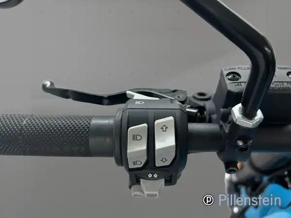 DUCATI SCRAMBLER (6/14)