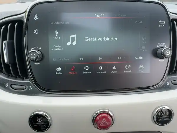 FIAT 500 (10/15)