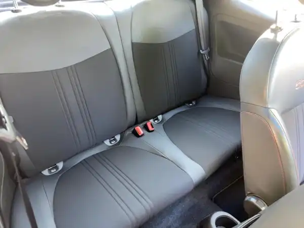 FIAT 500 (12/15)