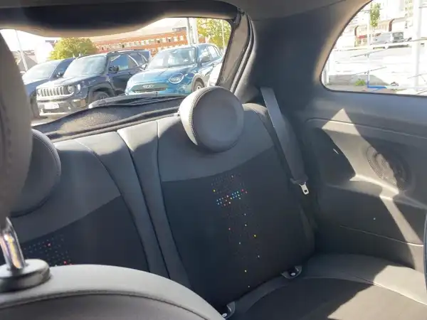 FIAT 500 (12/15)