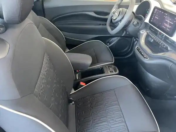 FIAT 500 (11/15)