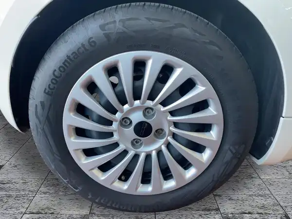 FIAT 500 (7/15)