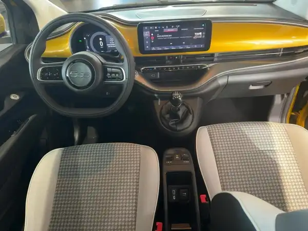 FIAT 500 (8/15)