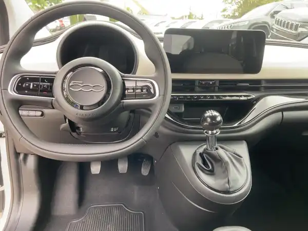 FIAT 500 (8/15)