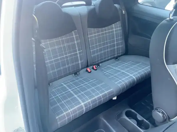 FIAT 500C (9/15)