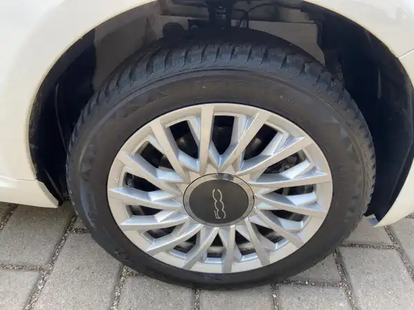FIAT 500C (7/15)