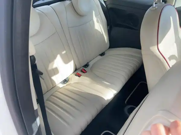 FIAT 500C (12/15)