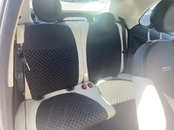 FIAT 500C (12/15)