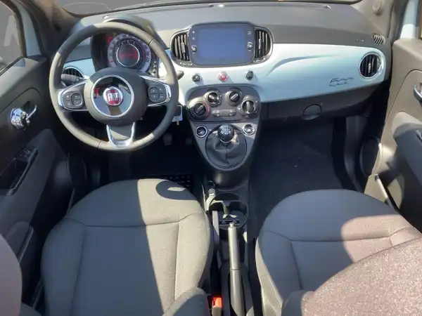 FIAT 500C (8/15)
