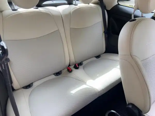 FIAT 500C (12/15)