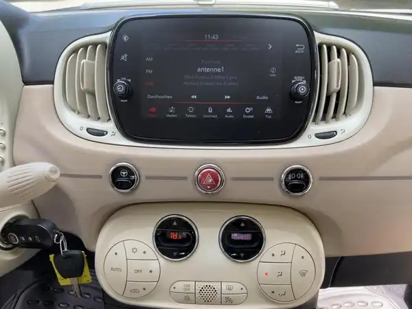 FIAT 500C (10/15)