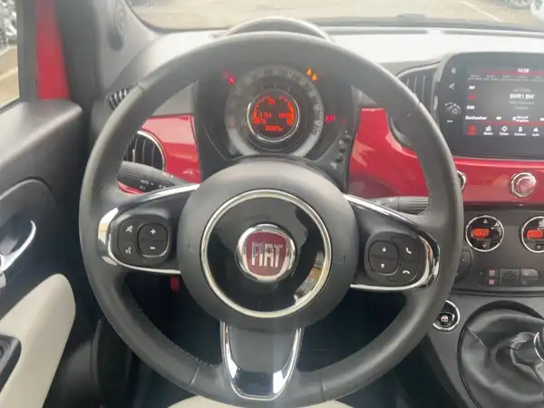 FIAT 500C (13/15)