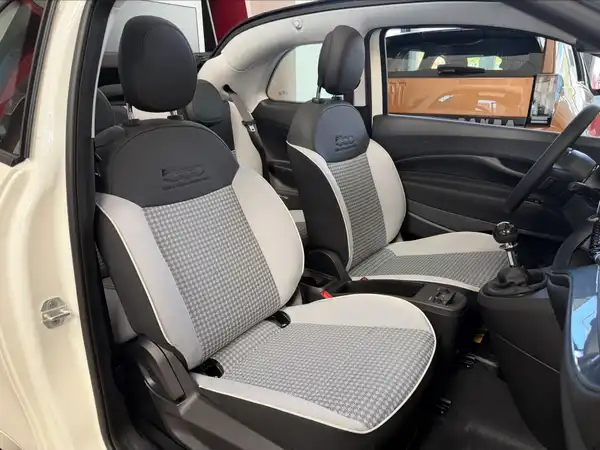 FIAT 500C (12/13)