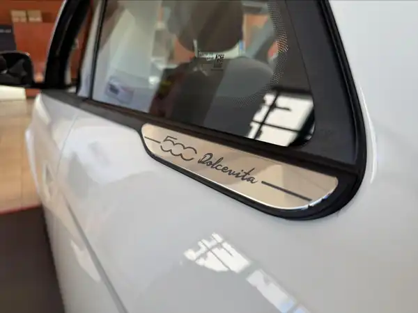 FIAT 500C (6/13)