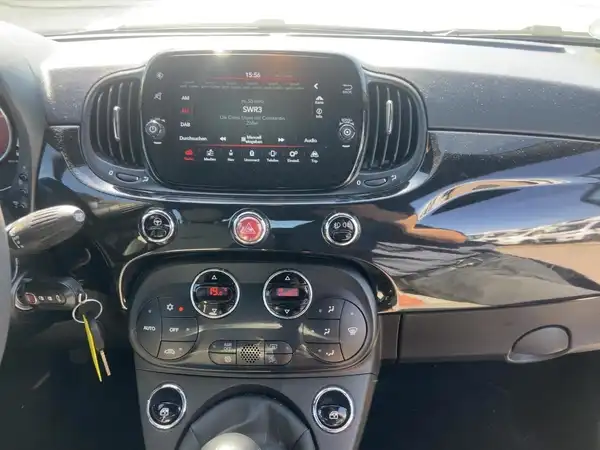 FIAT 500C (10/15)