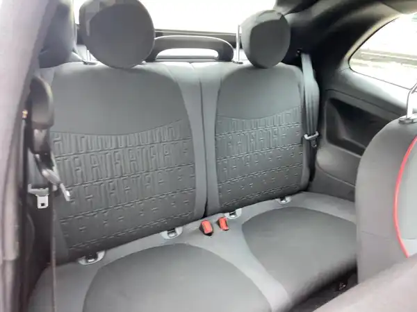 FIAT 500C (12/15)
