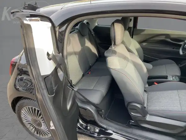 FIAT 500E (12/15)