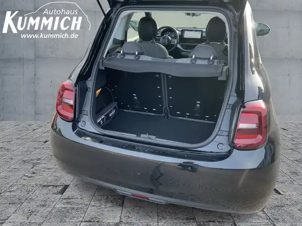 FIAT 500E (13/15)