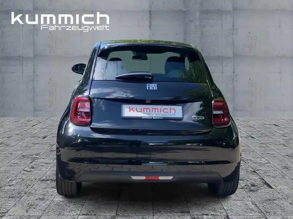 FIAT 500E (5/15)
