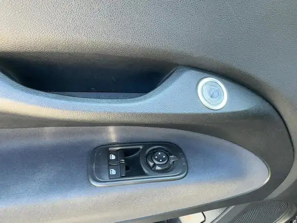 FIAT 500E (13/15)