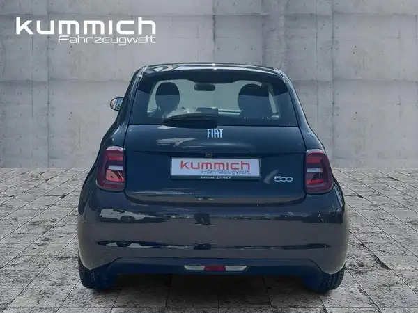 FIAT 500E (5/15)