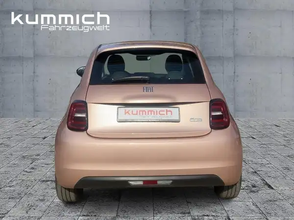 FIAT 500E (5/15)
