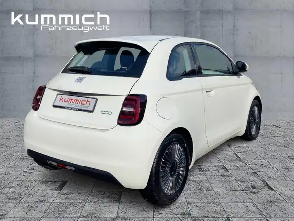 FIAT 500E (4/15)