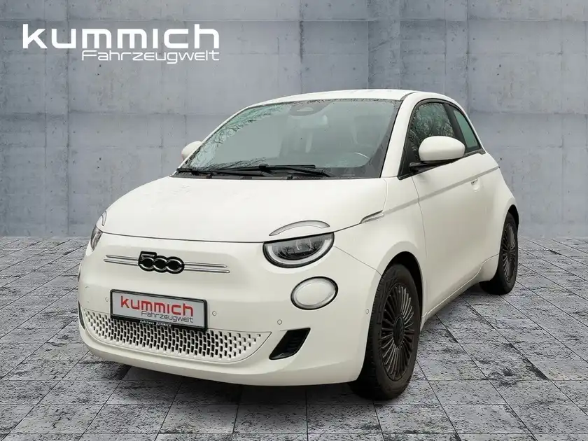 FIAT 500E (1/15)