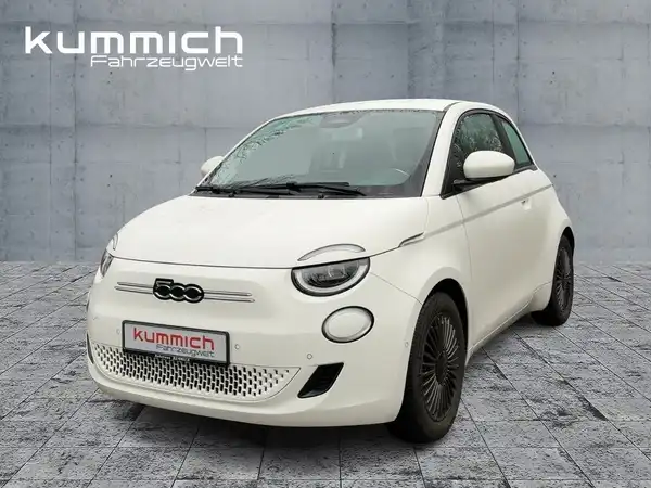 FIAT 500E (1/15)