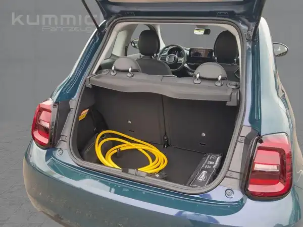 FIAT 500E (13/15)