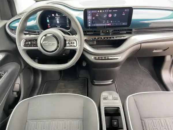 FIAT 500E (8/15)
