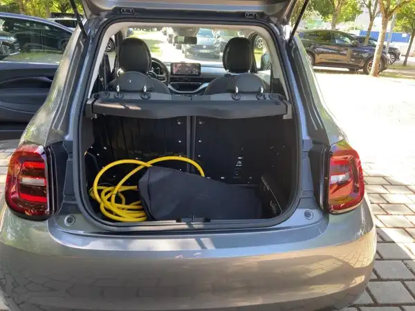 FIAT 500E (13/15)