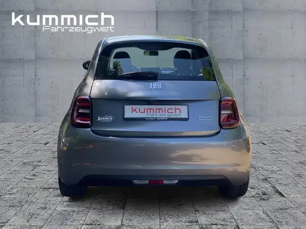 FIAT 500E (5/15)