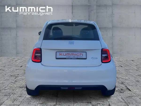 FIAT 500E (5/15)