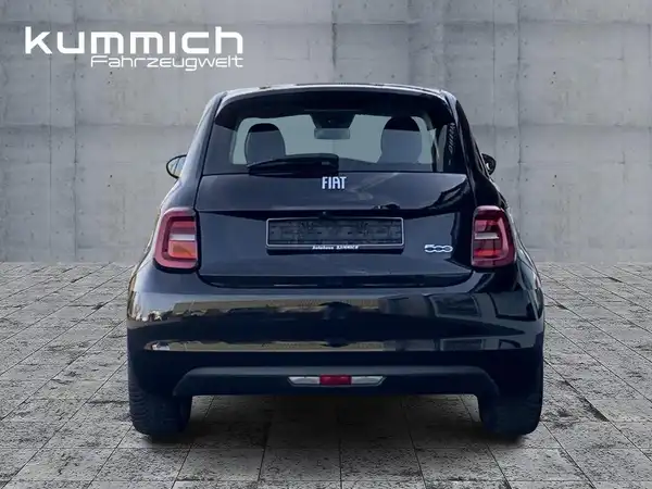 FIAT 500E (5/15)
