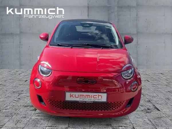 FIAT 500E (2/15)