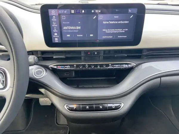 FIAT 500E (12/13)