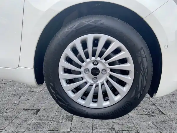 FIAT 500E (6/13)