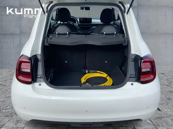 FIAT 500E (9/13)