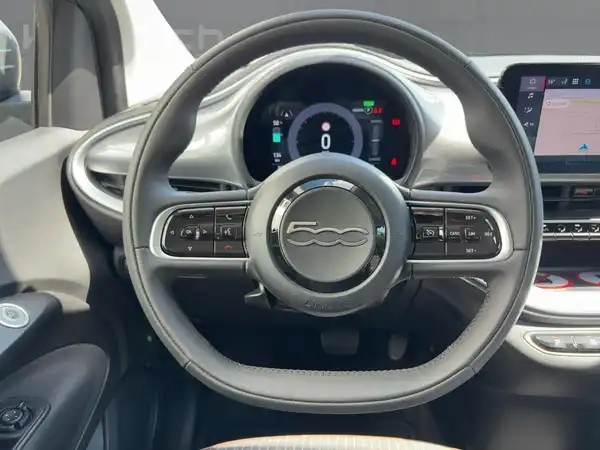 FIAT 500E (9/14)